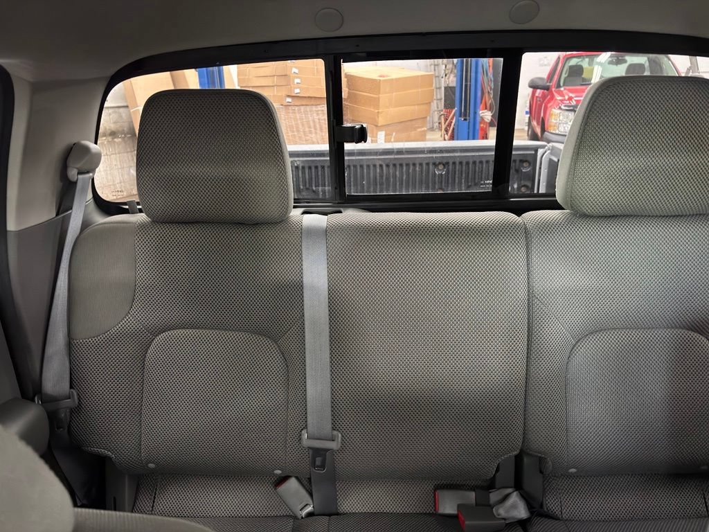 Used 2014 Nissan Frontier SV AWD/4WD image 27