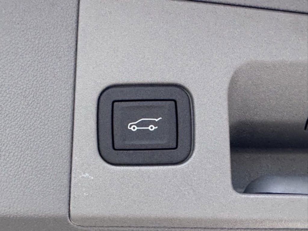 New 2026 Cadillac XT5 Premium Luxury w/ Driver Assist Package image 31