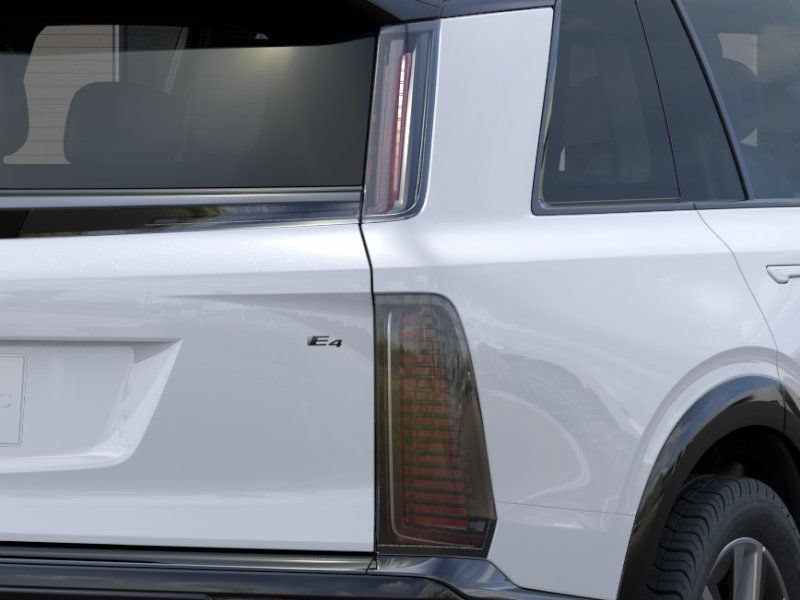 New 2027 Cadillac Vistiq Sport w/ LPO, Floor Liner Package AWD/4WD image 11