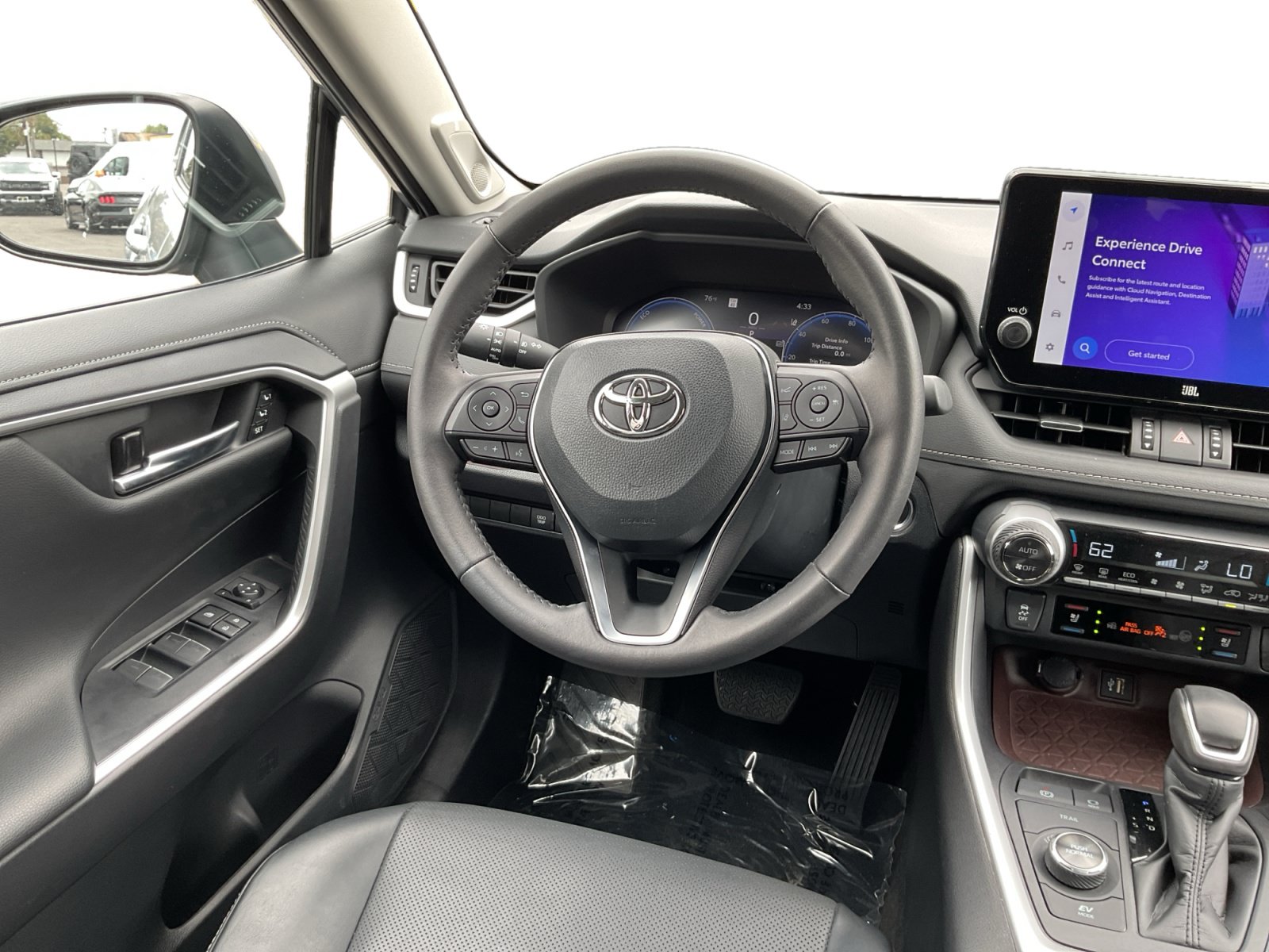 Used 2024 Toyota RAV4 Limited AWD/4WD image 11