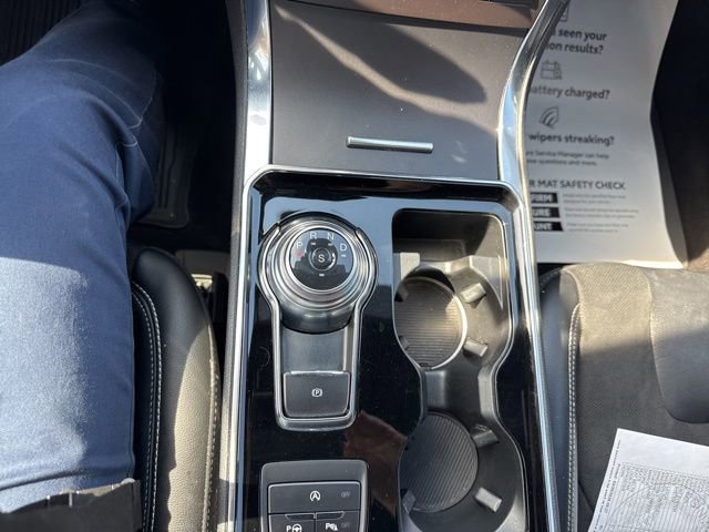 Used 2020 Ford Edge ST w/ Equipment Group 401A AWD/4WD image 19