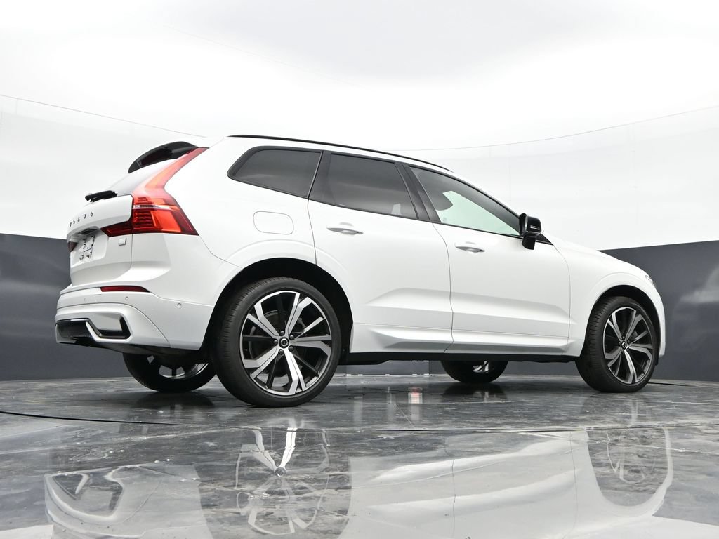 Used 2024 Volvo XC60 T8 Ultimate w/ Climate Package AWD/4WD image 48