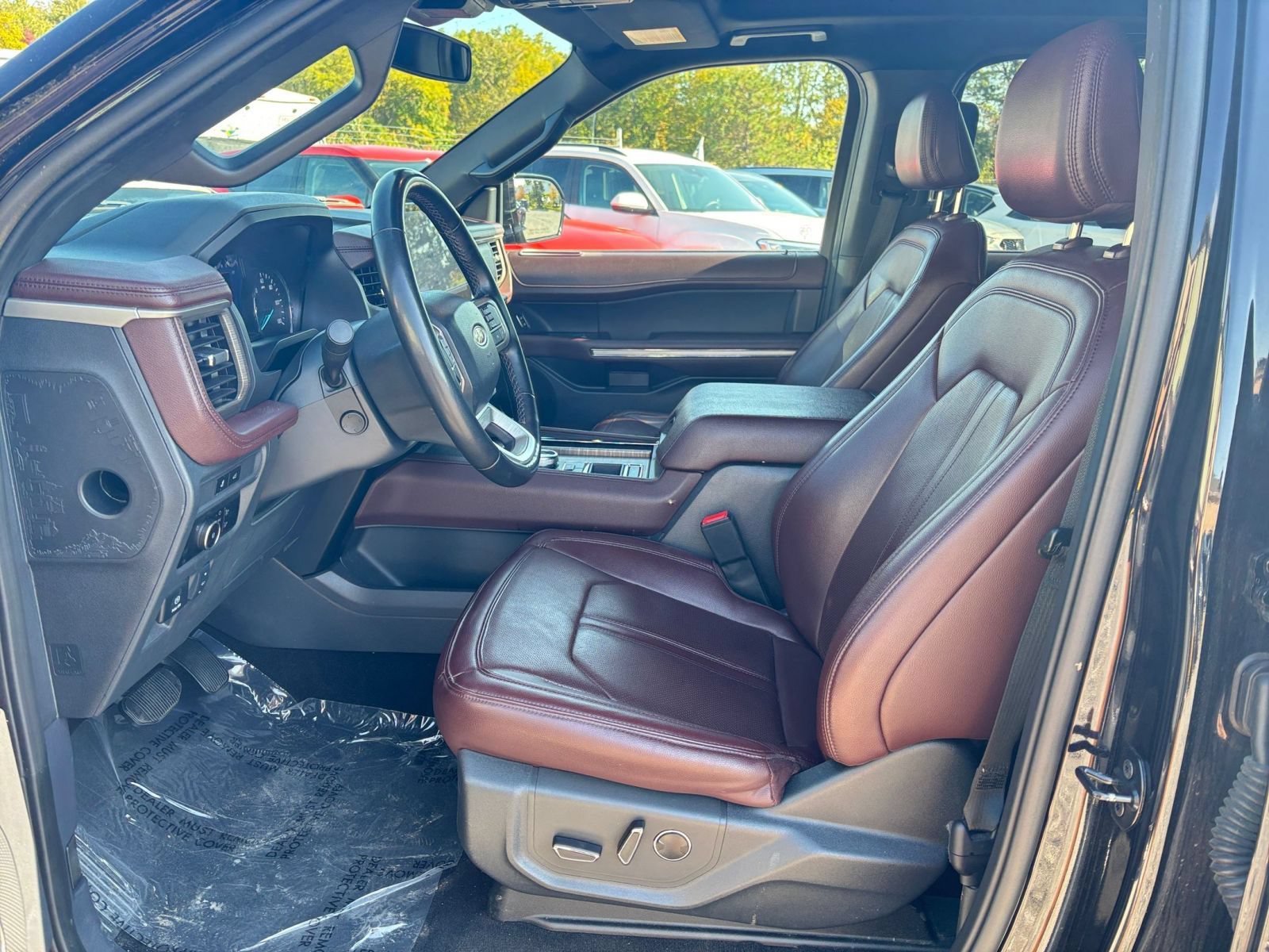 Used 2024 Ford Expedition Max Limited RWD image 28
