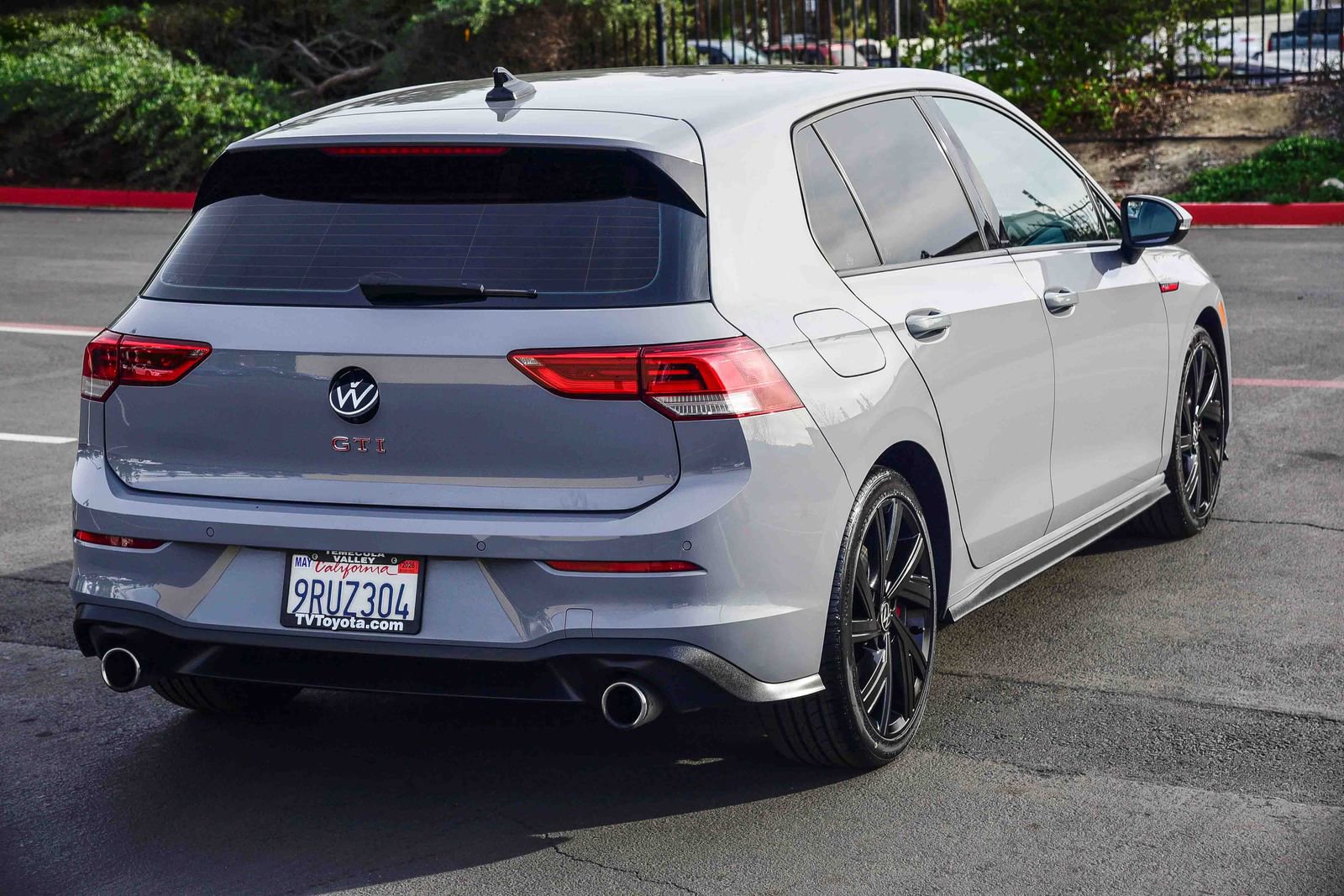 Used 2022 Volkswagen GTI SE image 7