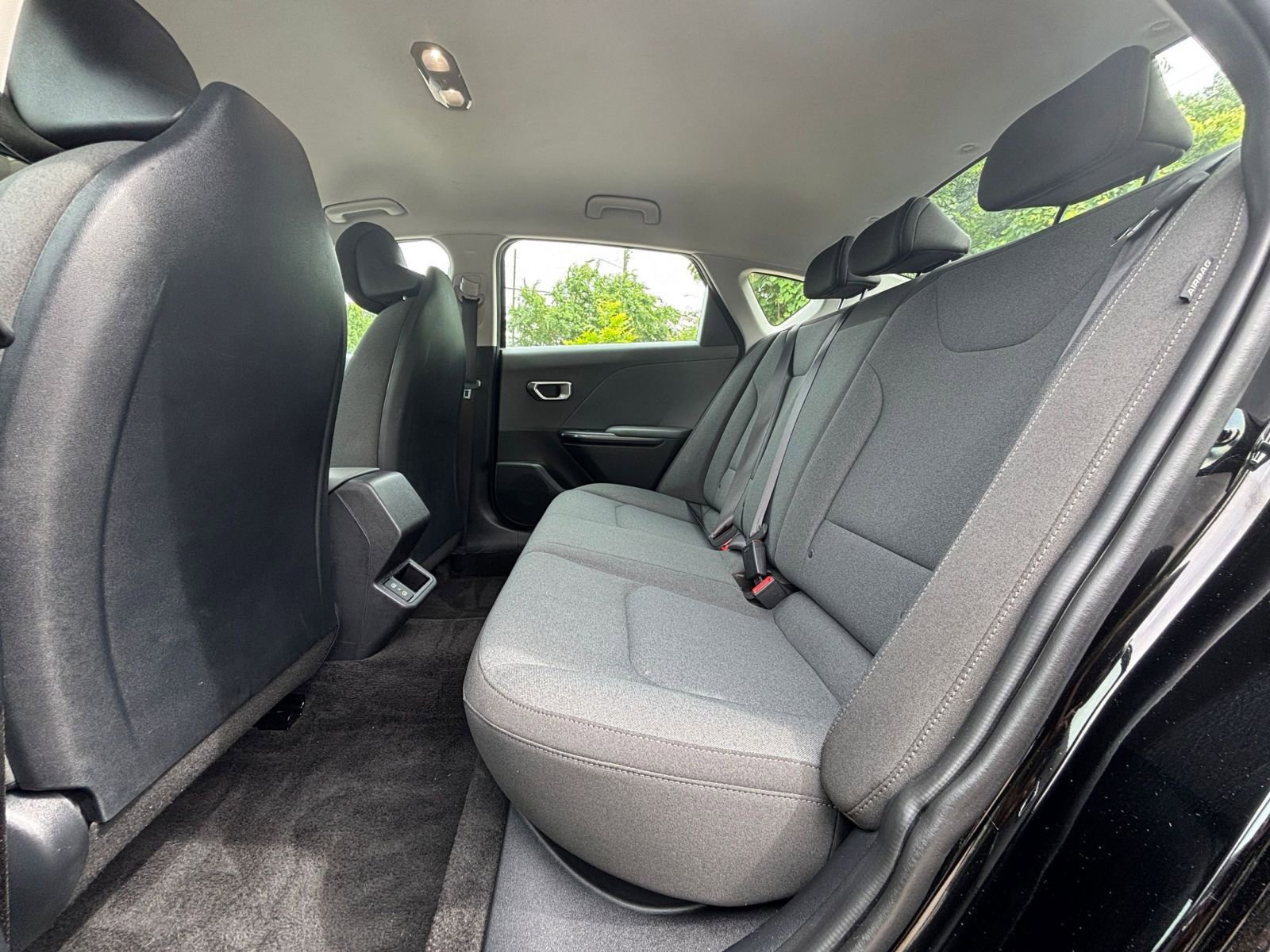 Used 2025 Kia K4 FWD image 23