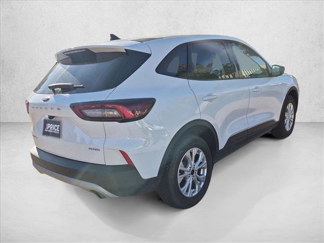 Used 2025 Ford Escape Active AWD/4WD image 5