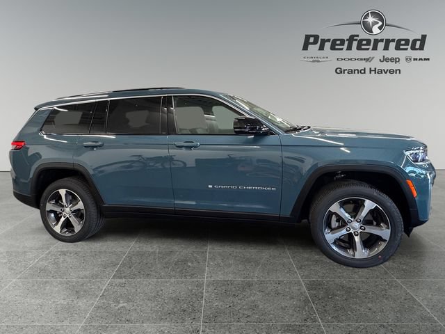 New 2026 Jeep Grand Cherokee L Limited AWD/4WD image 9