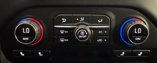 Used 2020 Chevrolet Silverado 1500 RST w/ Texas Edition RWD image 30