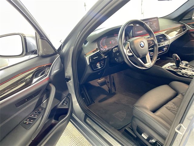 Used 2023 BMW 530i 530i w/ Premium Package image 27
