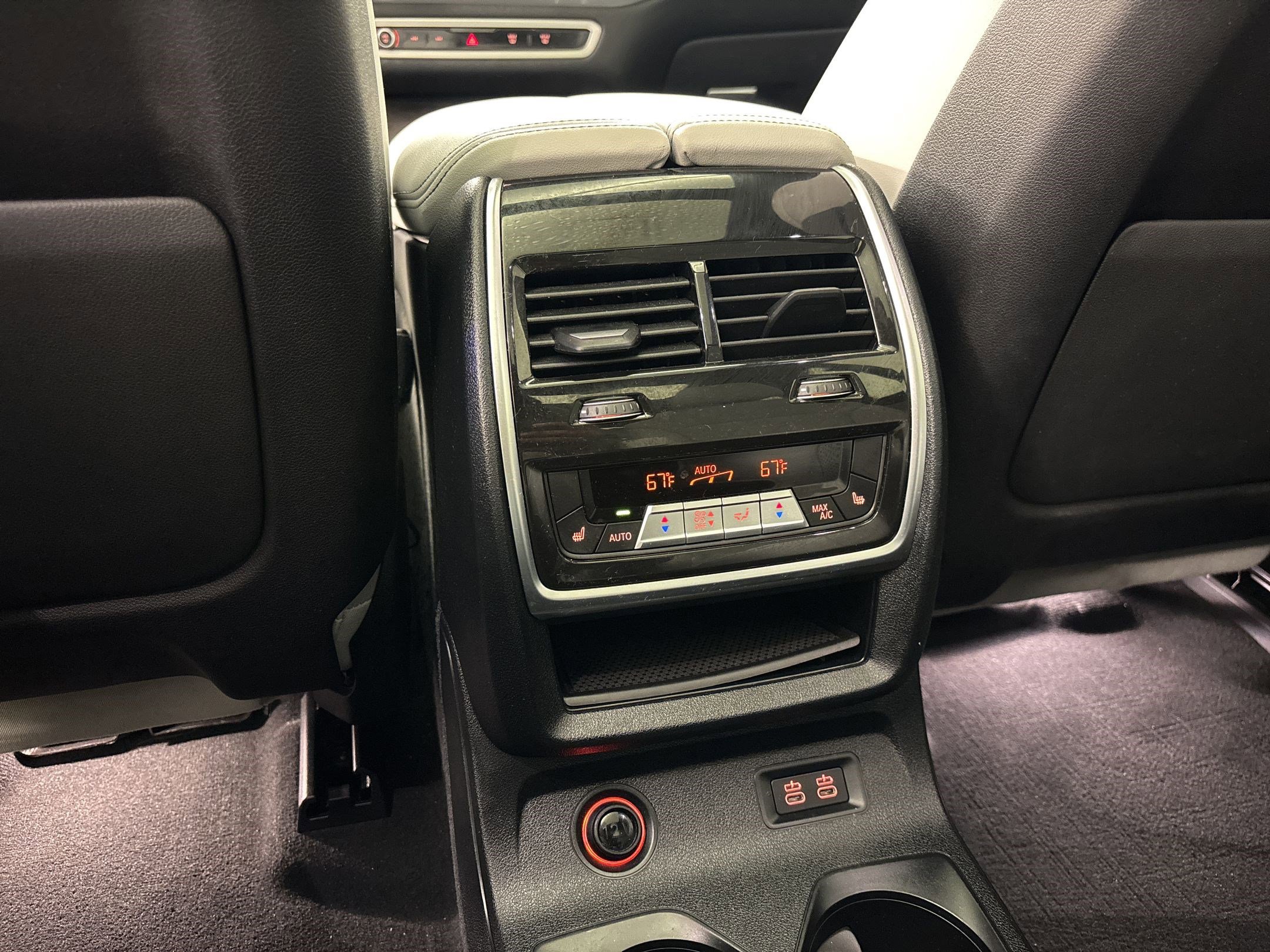 Certified 2024 BMW X7 xDrive40i w/ Executive Package AWD/4WD image 32