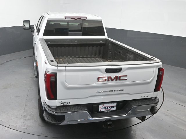 Used 2025 GMC Sierra 2500 SLT w/ SLT Convenience Package AWD/4WD image 34