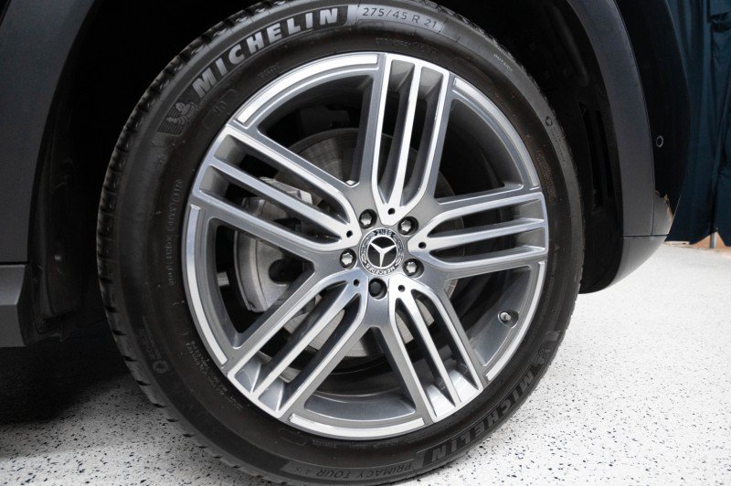 Certified 2026 Mercedes-Benz GLS 450 4MATIC image 11