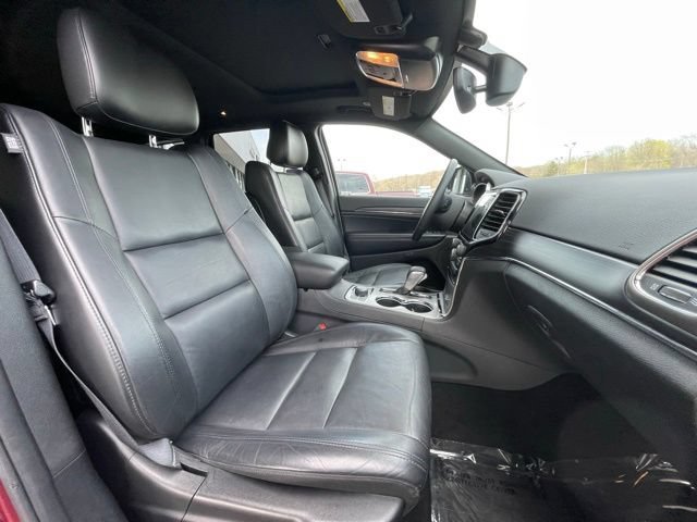 Used 2019 Jeep Grand Cherokee Limited AWD/4WD image 32