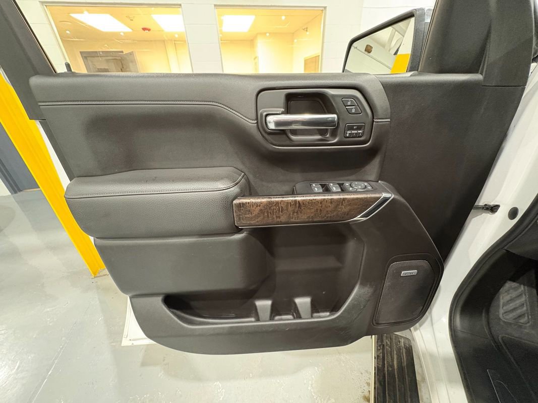 Used 2019 GMC Sierra 1500 Denali image 41