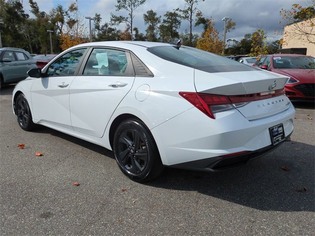 Certified 2023 Hyundai Elantra Blue image 7