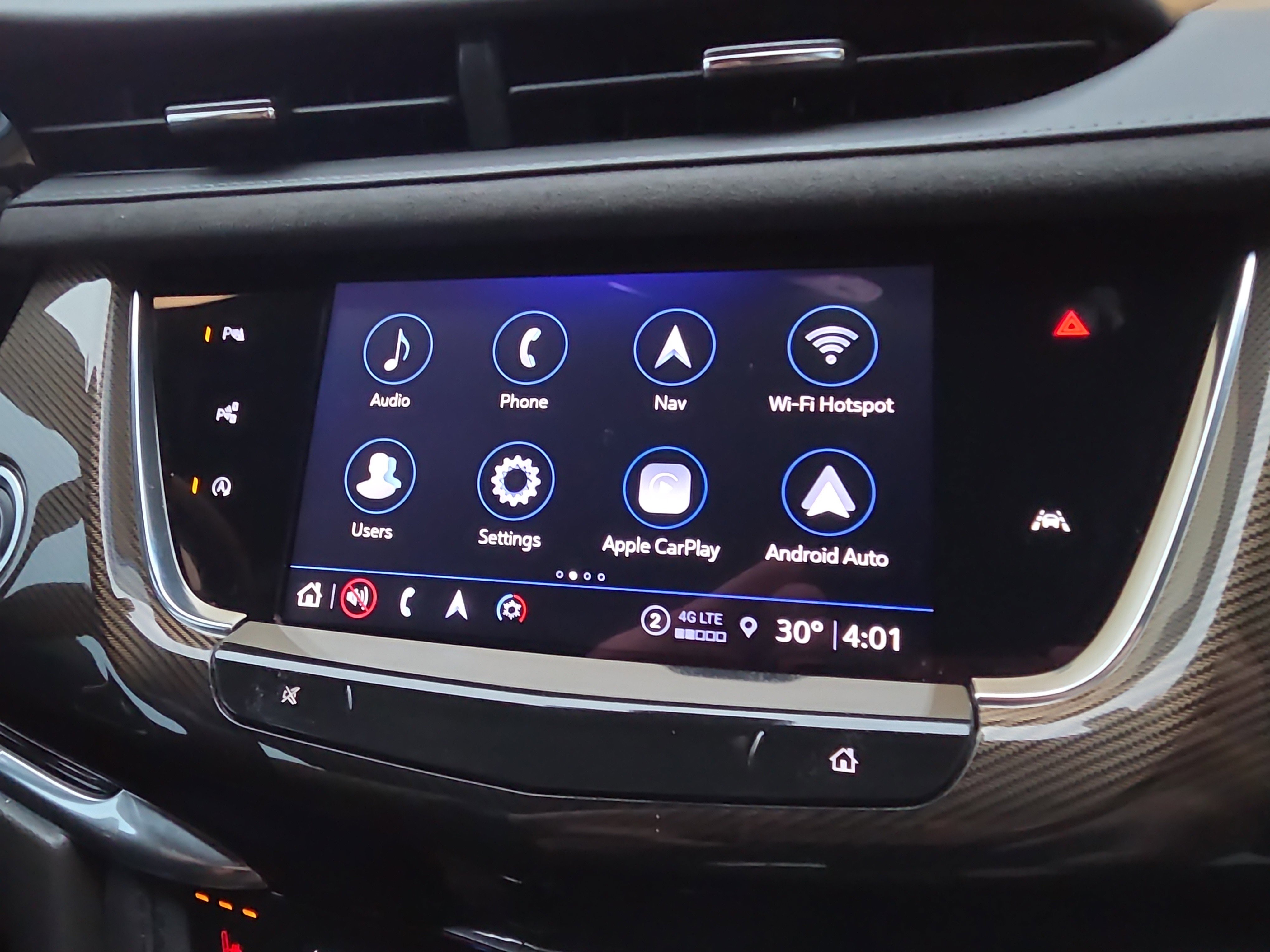 Used 2023 Cadillac XT6 Sport w/ Platinum Package image 28