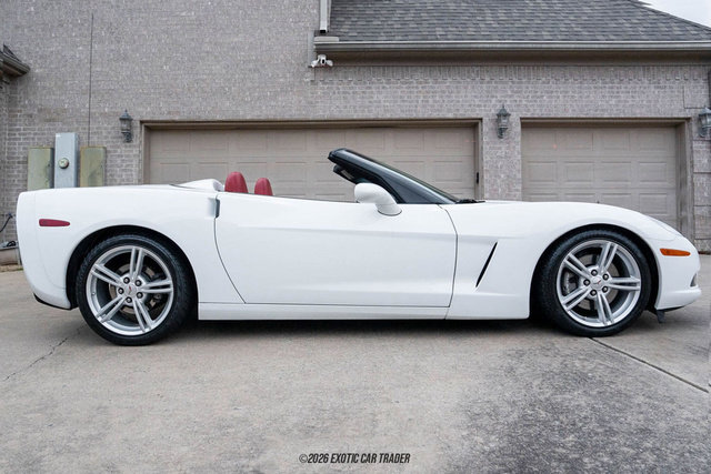 Used 2010 Chevrolet Corvette Convertible w/ Preferred Equipment Group image 9