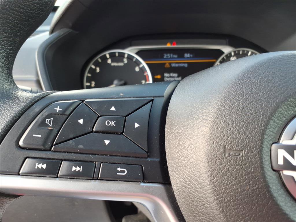 Used 2025 Nissan Altima 2.5 SV image 17