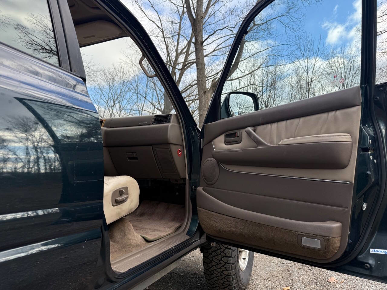 Used 1996 Toyota Land Cruiser image 20