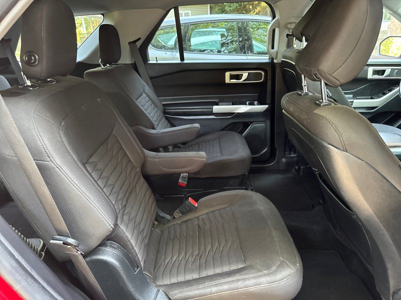 Used 2020 Ford Explorer XLT w/ Comfort Package AWD/4WD image 29