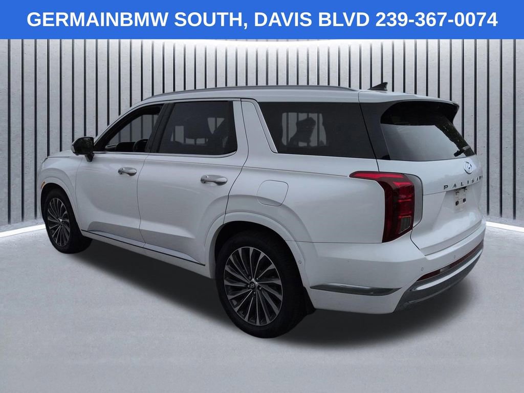 Used 2023 Hyundai Palisade Calligraphy image 7