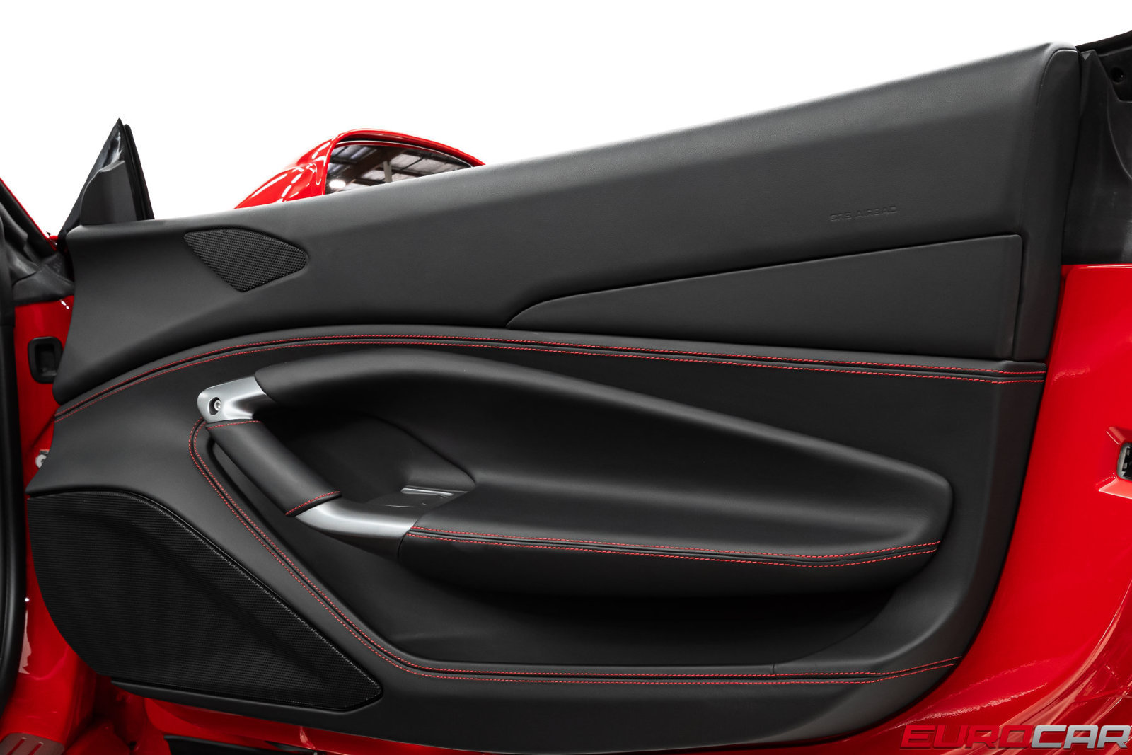 Used 2021 Ferrari F8 Tributo RWD image 29