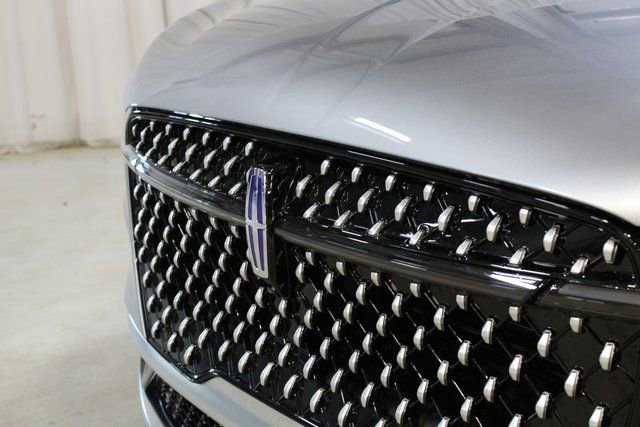 New 2026 Lincoln Nautilus Premier image 54