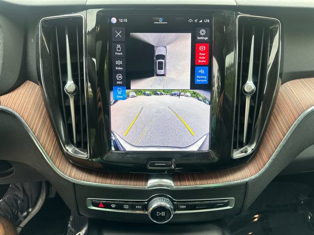 Used 2024 Volvo XC60 B5 Plus w/ Protection Package Premier AWD/4WD image 37