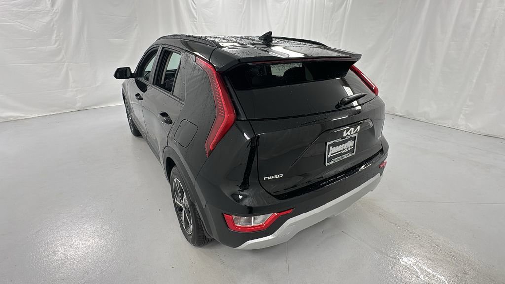 New 2025 Kia Niro EX image 5