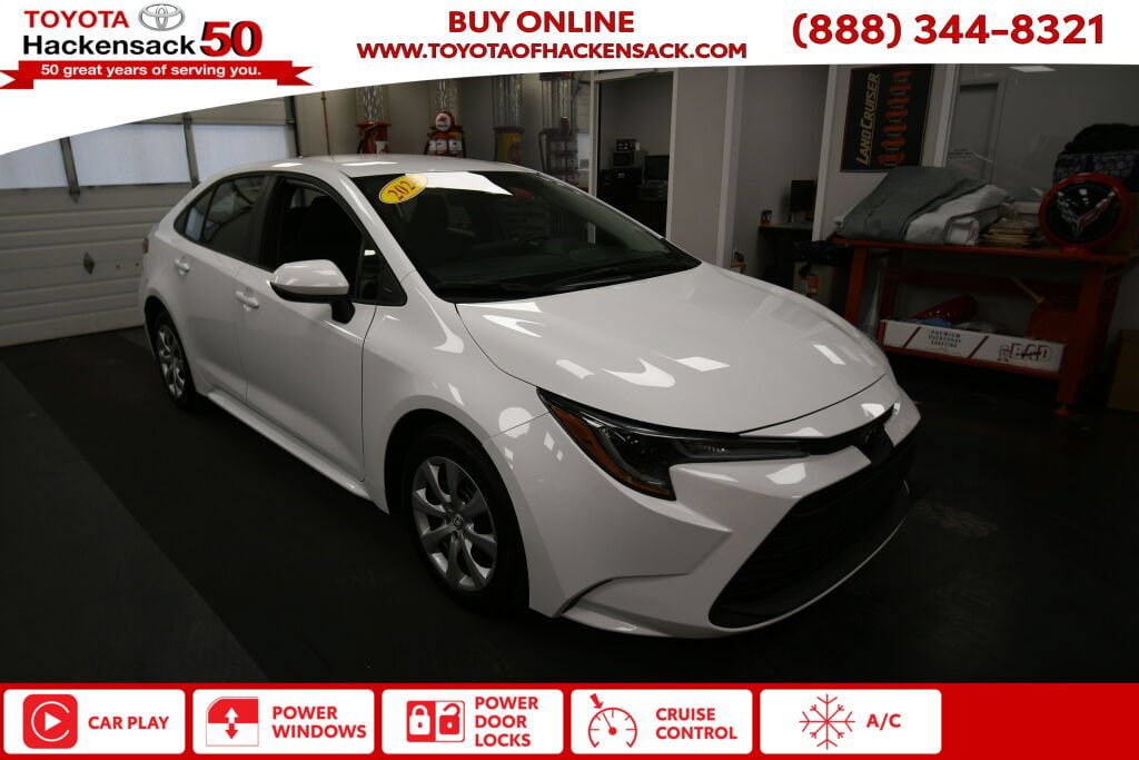 Used 2024 Toyota Corolla LE