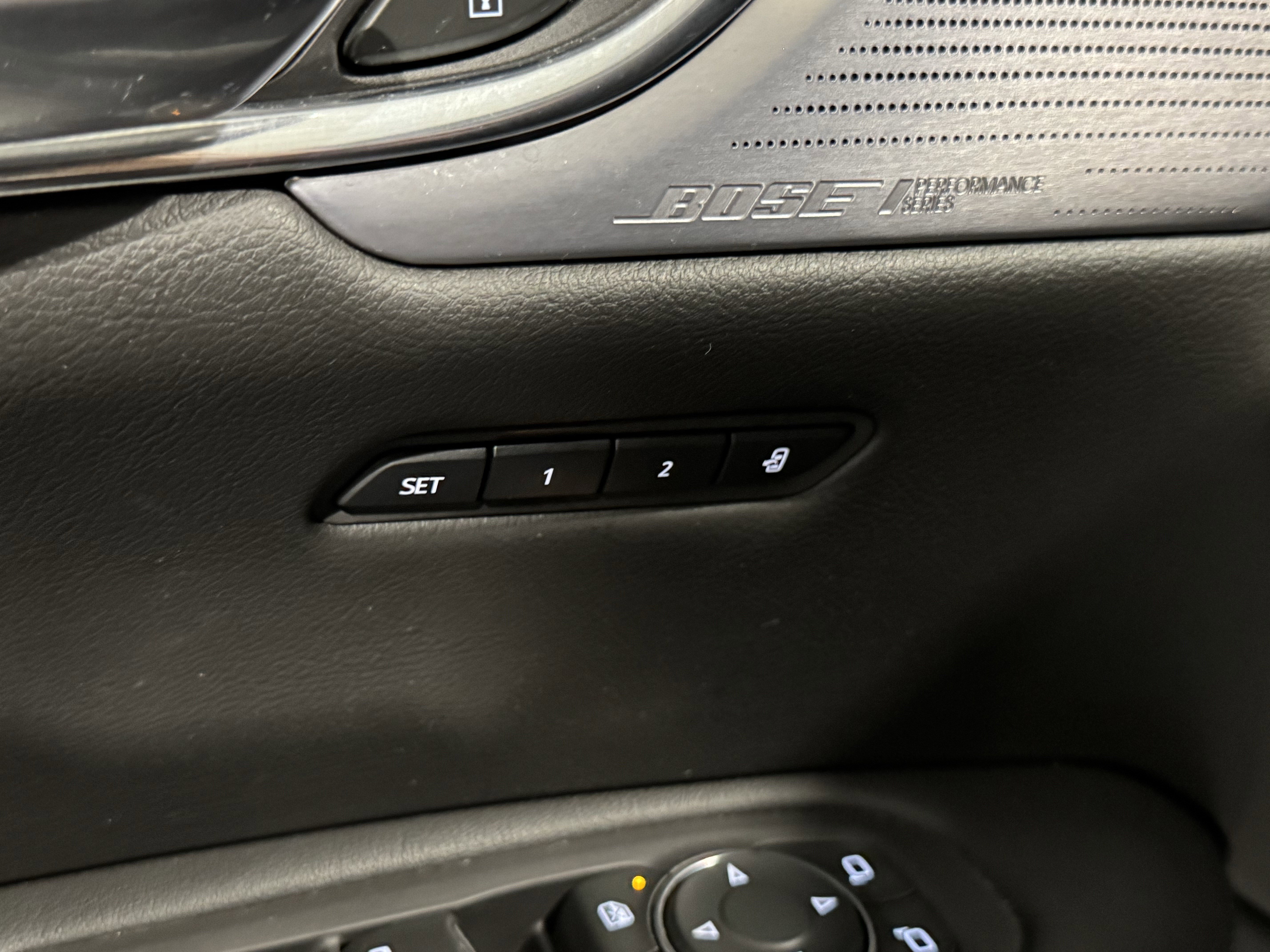 Used 2020 Cadillac XT5 Premium Luxury image 24