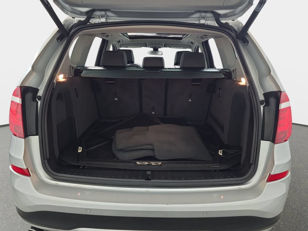 Used 2016 BMW X3 xDrive28i AWD/4WD image 14