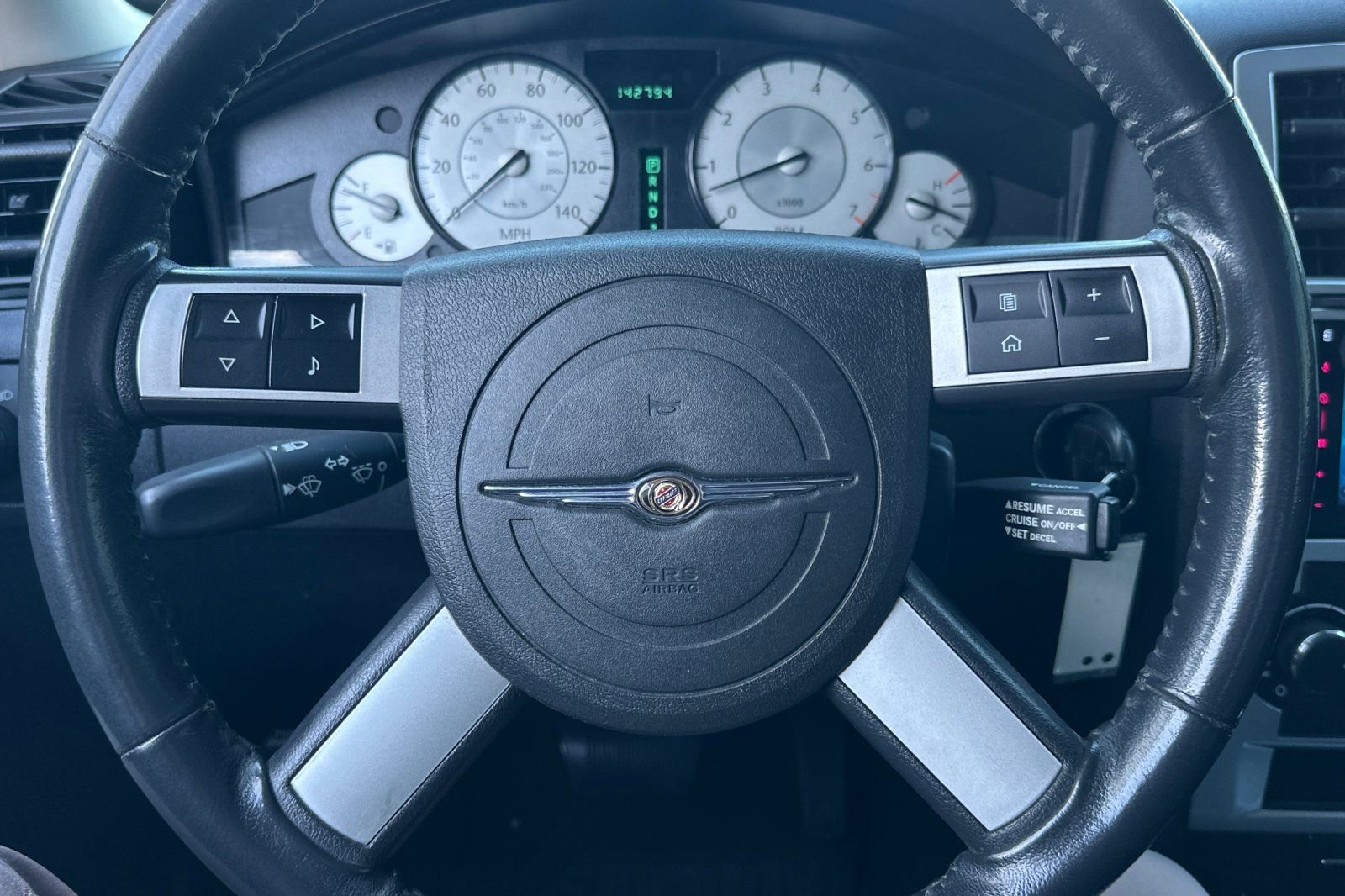 Used 2010 Chrysler 300 Touring image 21