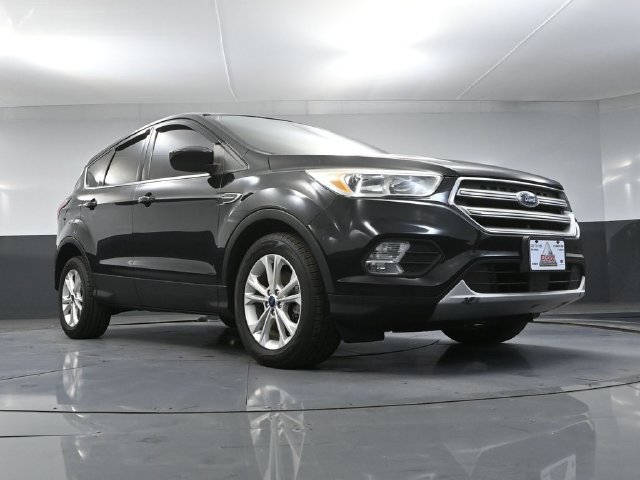 Used 2019 Ford Escape SE FWD image 42