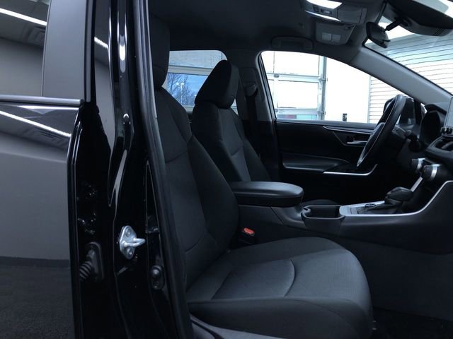 Certified 2025 Toyota RAV4 XLE image 22