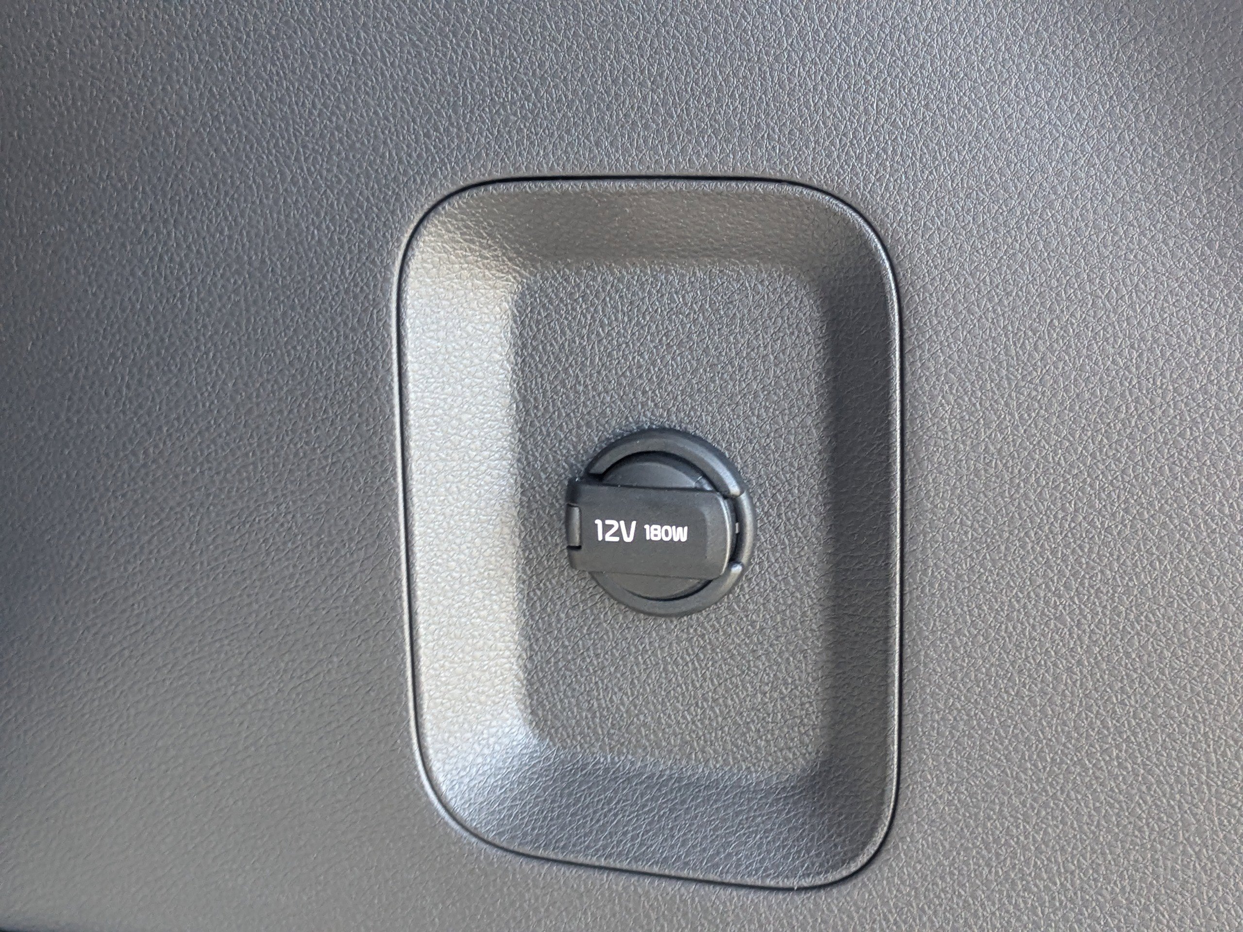 New 2026 Kia Carnival EX image 17