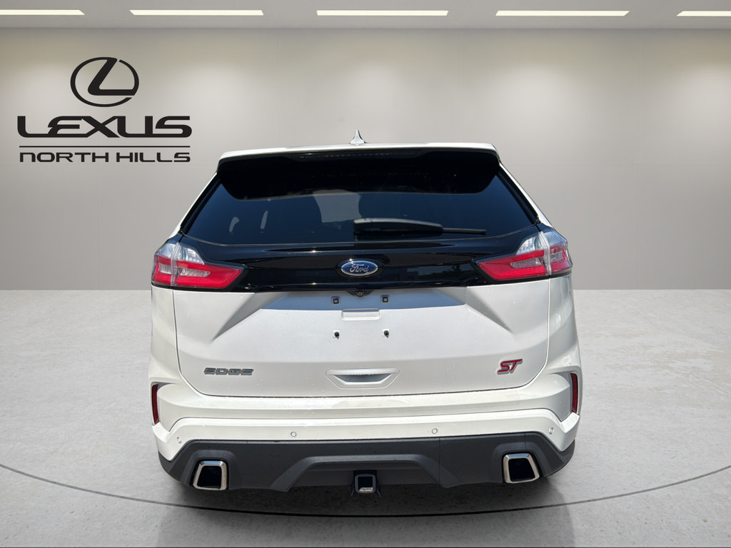 Used 2019 Ford Edge ST w/ Equipment Group 401A AWD/4WD image 7