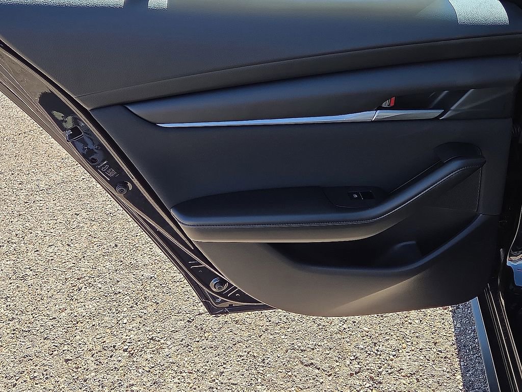 New 2026 MAZDA MAZDA3 s FWD image 19