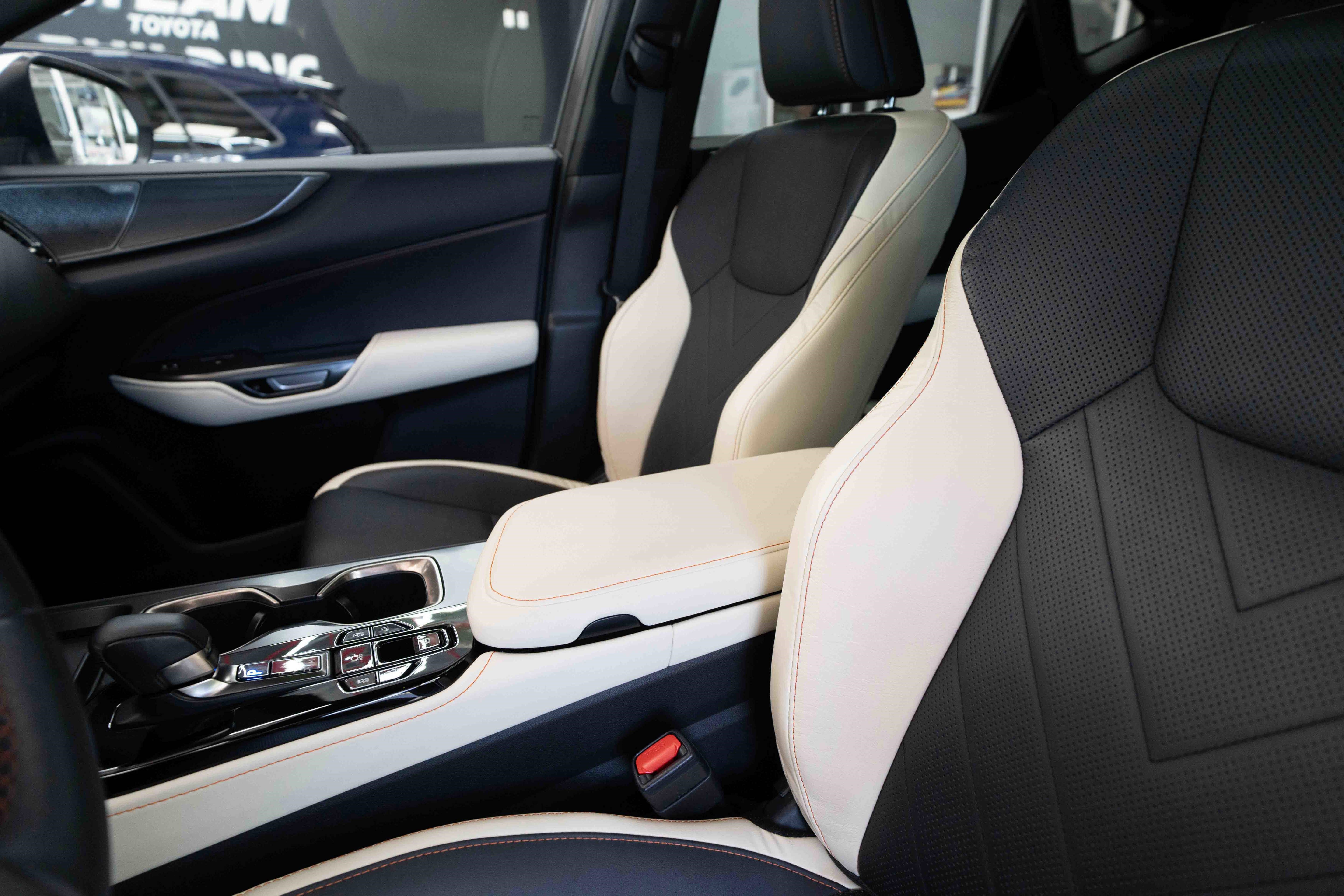 Used 2022 Lexus NX 350 AWD image 10