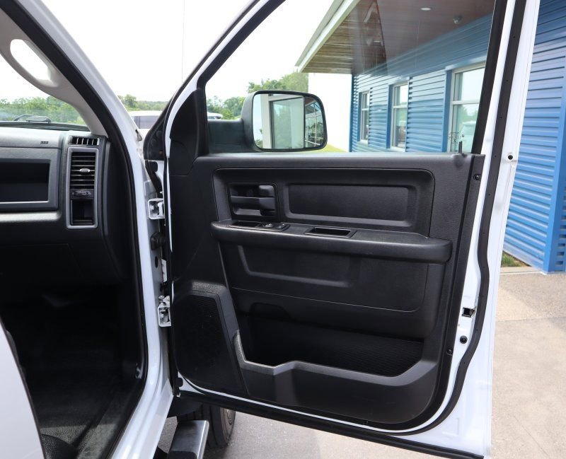 Used 2015 RAM 4500 Tradesman AWD/4WD image 21