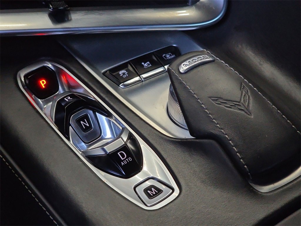 Used 2021 Chevrolet Corvette Stingray Premium Cpe w/ Z51 Performance Package image 26