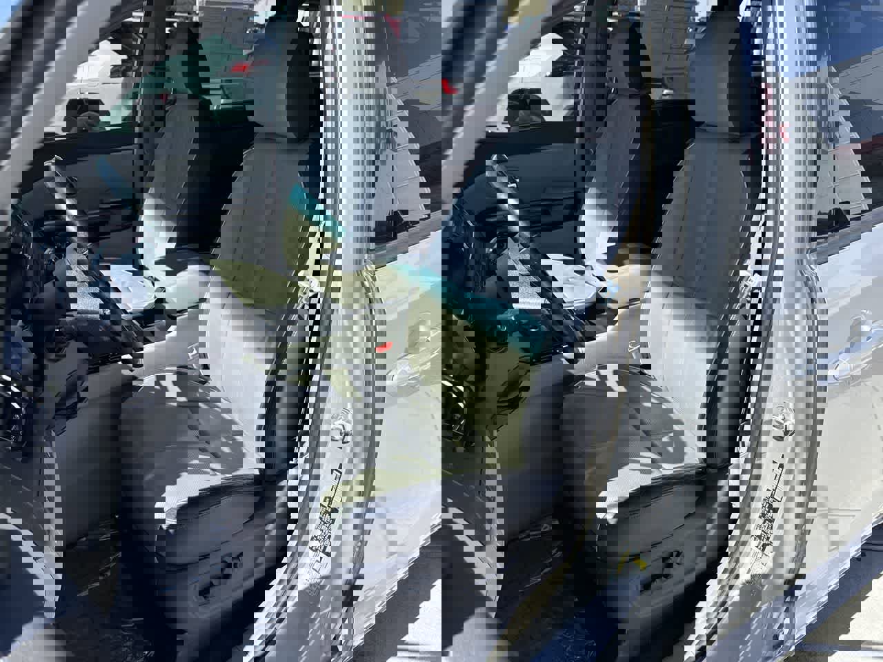 Used 2016 Kia Sedona EX image 11