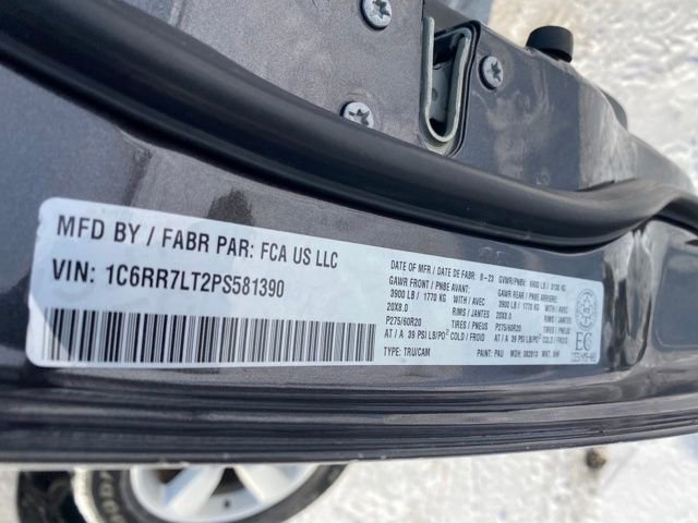 Used 2023 RAM 1500 Classic SLT image 25