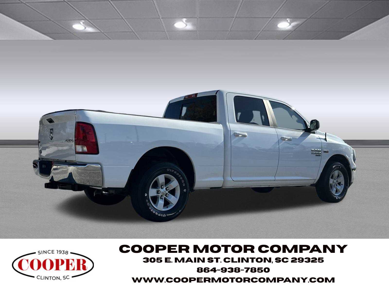 Used 2020 RAM 1500 Classic SLT AWD/4WD image 7