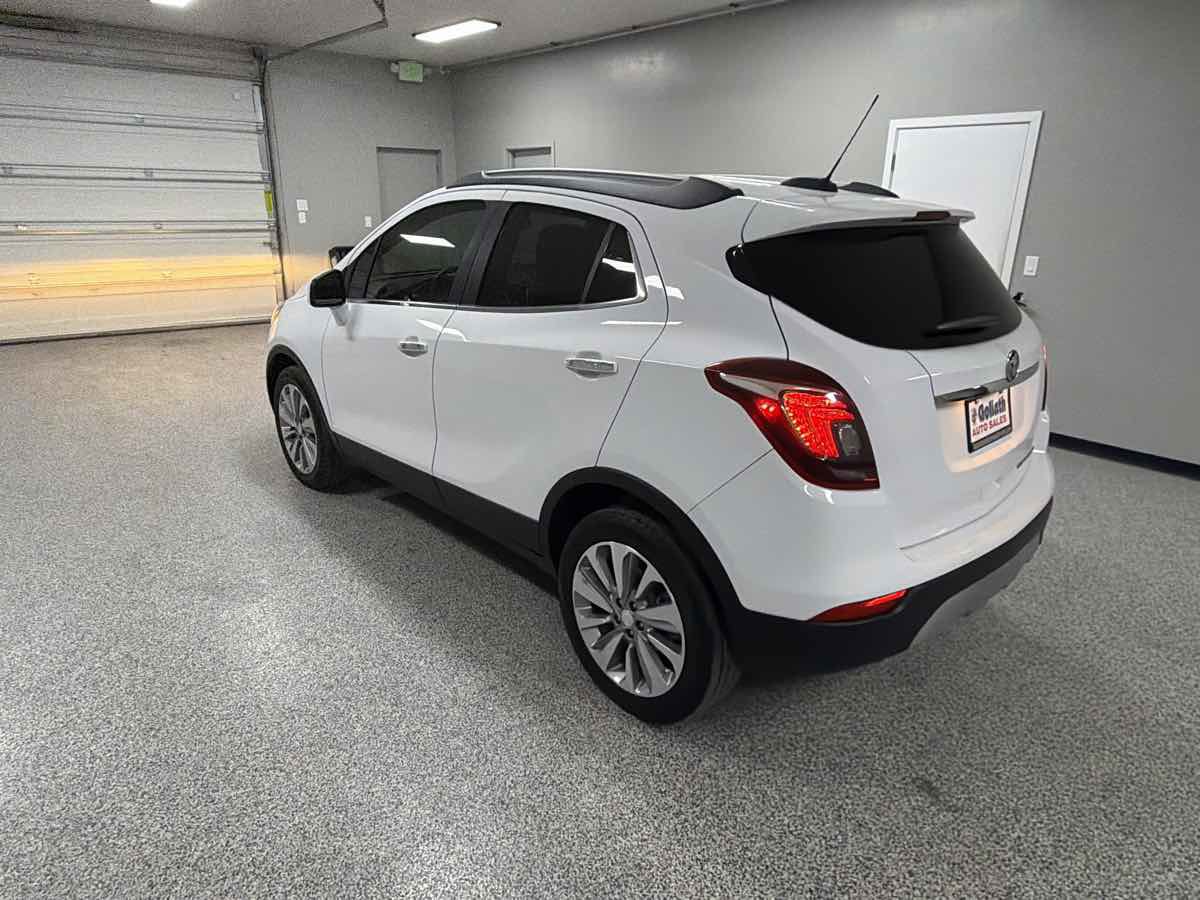 Used 2020 Buick Encore Preferred image 5