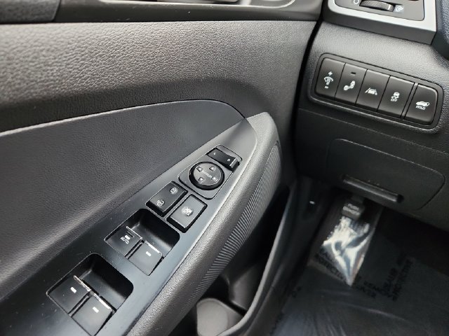 Used 2018 Hyundai Tucson Limited w/ Ultimate Package 02 AWD/4WD image 36