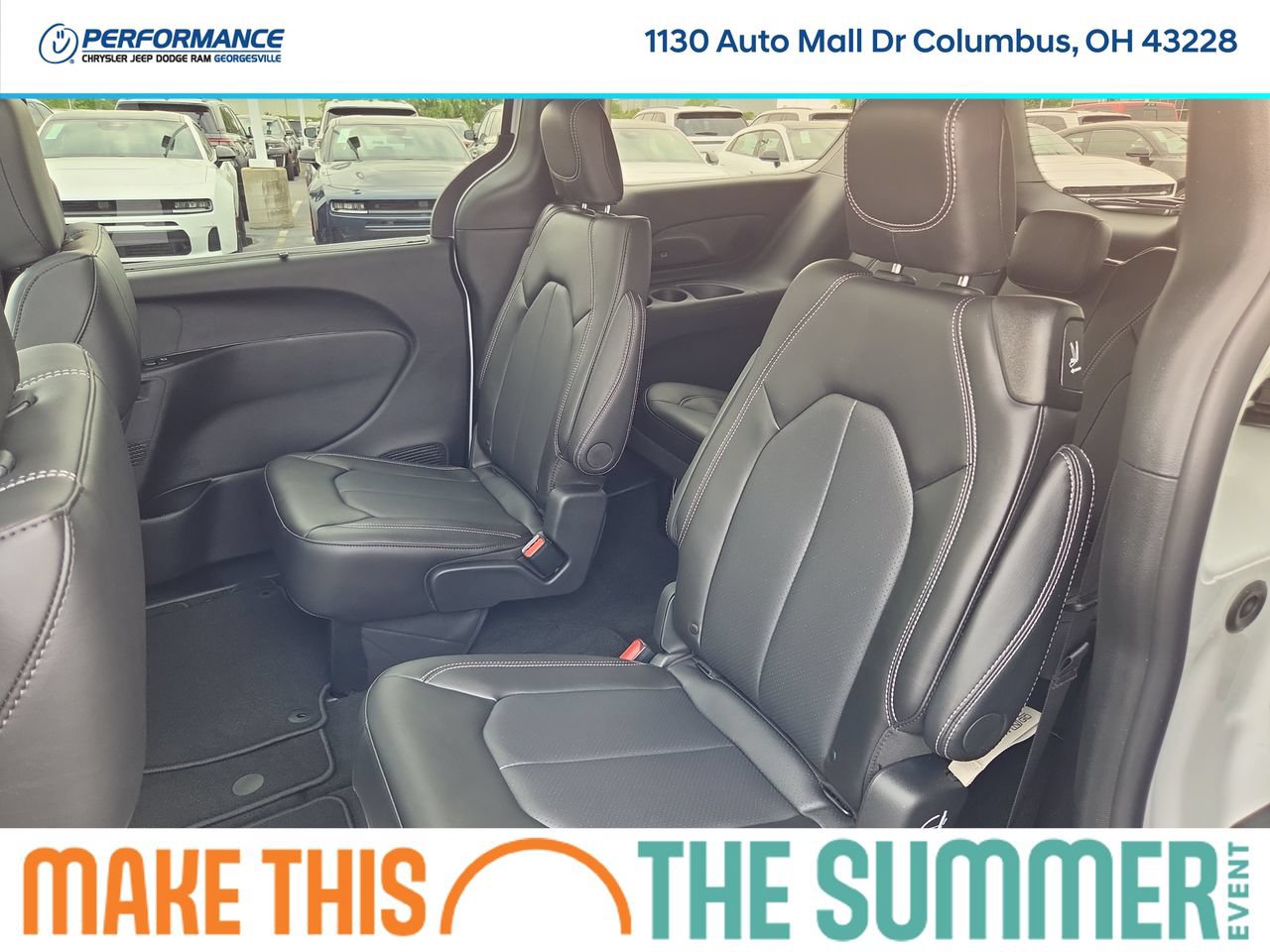 New 2027 Chrysler Pacifica Select w/ Family Tech Group AWD/4WD image 15