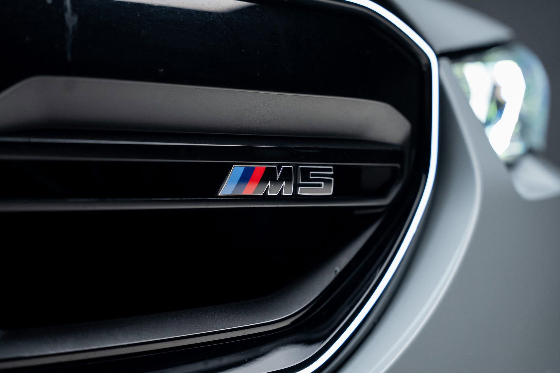Used 2025 BMW M5 image 13