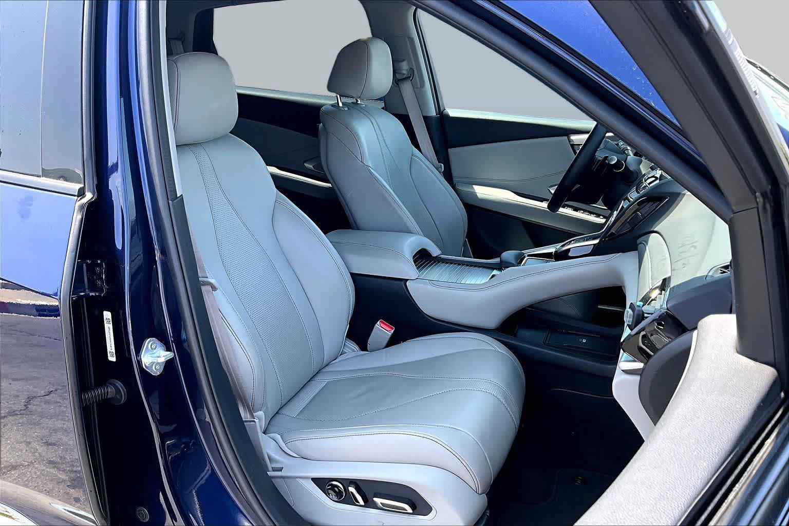 Used 2023 Acura RDX FWD w/ Technology Package image 8