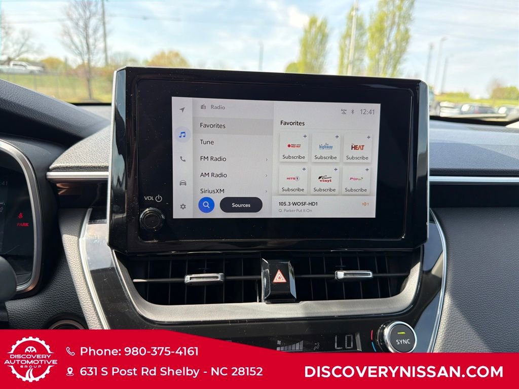 Used 2023 Toyota Corolla Cross XLE w/ Convenience Package image 15